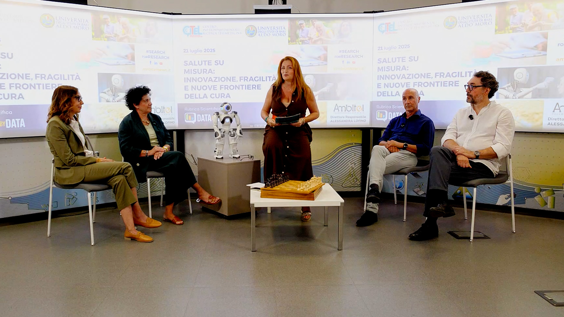 08 - SALUTE SU MISURA : INNOVAZIONE, FRAGILITA' E NUOVE FRONTIERE DELLA CURA 2025